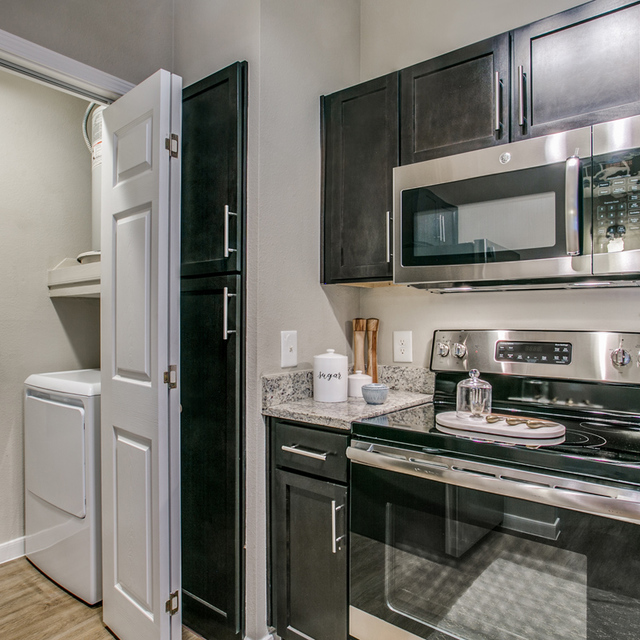 essex house apartments